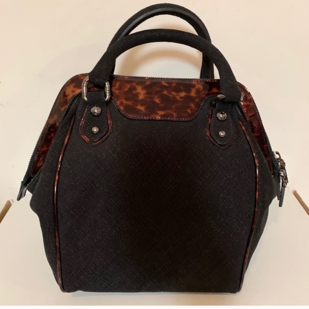 STUART WEITZMAN AVALON Saffiano handbag